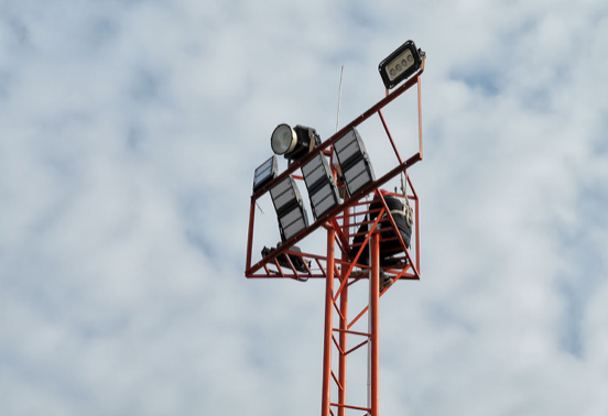 LED High Mast Light Standards ایل ای ڈی ہائی مست روشنی کے معیارات